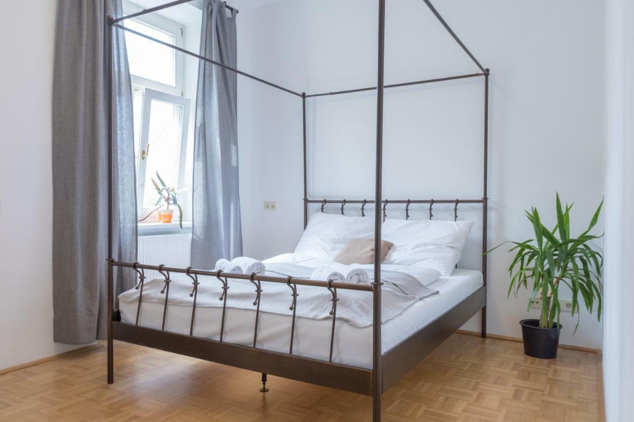 Kingsize Central Station Residence Viena Exterior foto